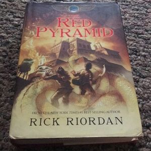 Rick Riordan the Red Pyramid